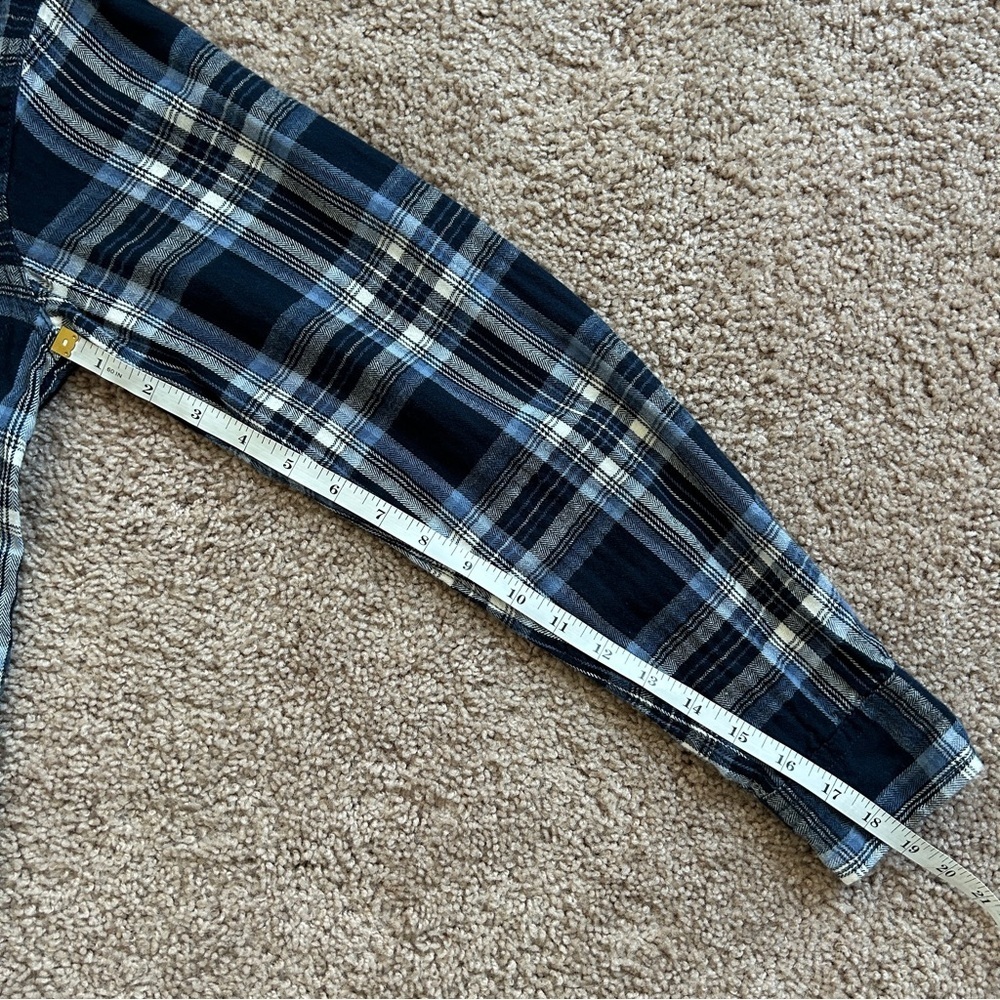 Faded Glory Flannel Navy White Plaid Button Down Shirt Size Small (34-36) - Picture 6 of 6